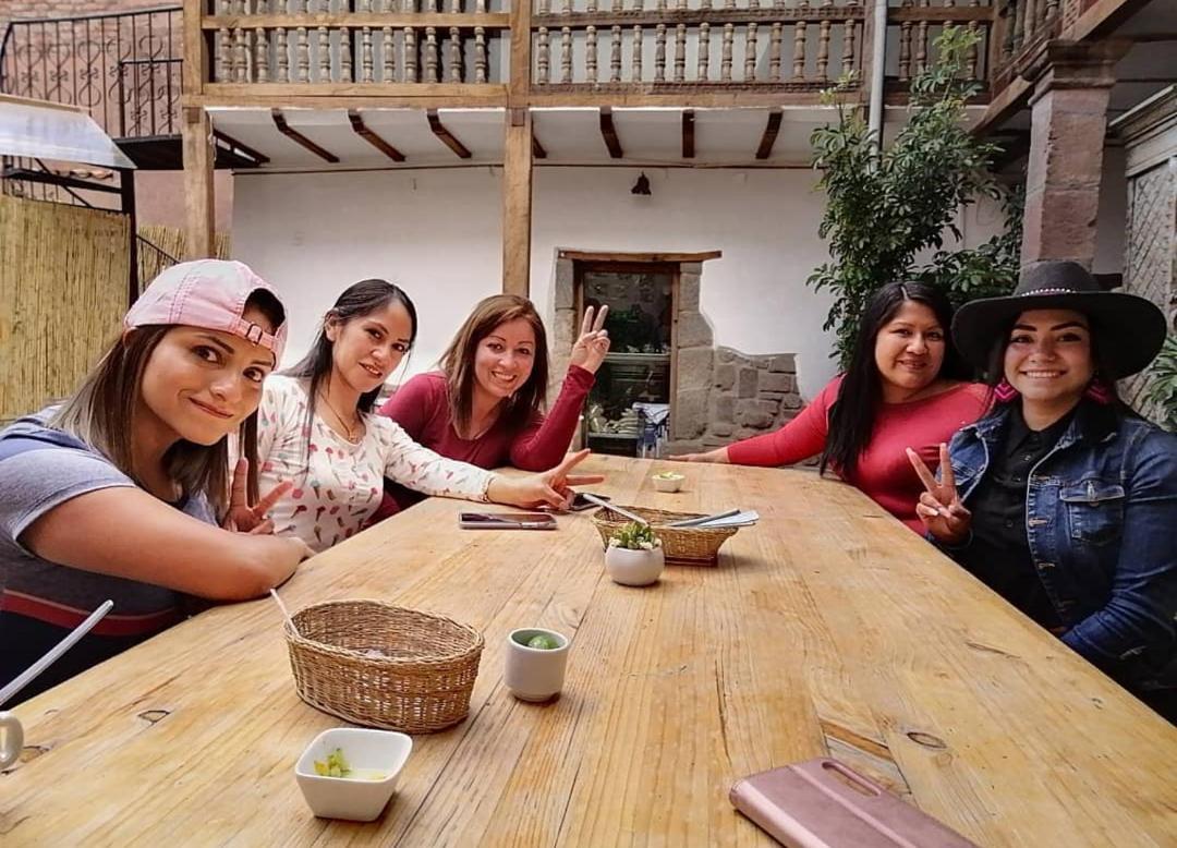Black Sheep Hostel Cuzco Esterno foto